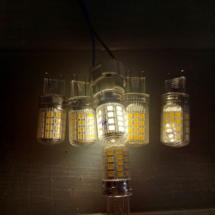 Lampă 4 BUCĂȚI LED tehnologie LED 4 buç
