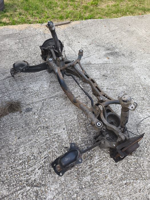 Punte spate completă Volkswagen Passat B6 berlină sau break 2005-2010
