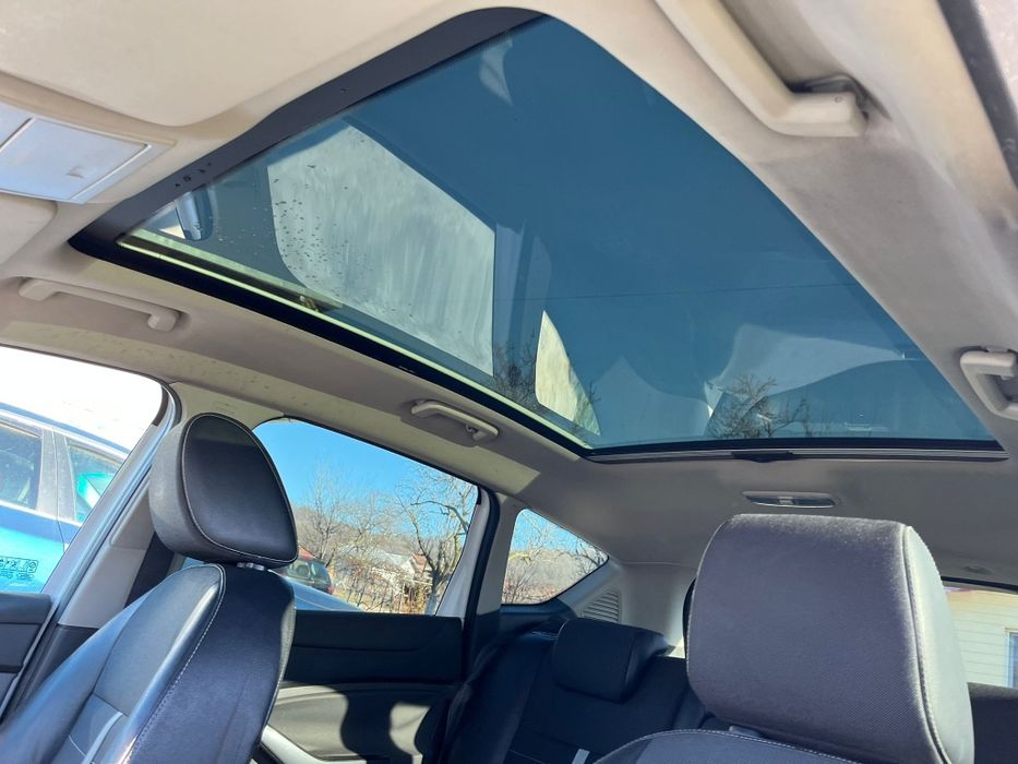 Ford kuga 2011 avariat fata