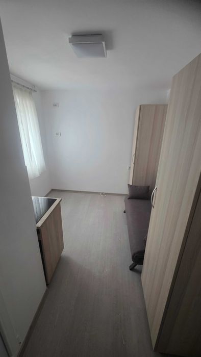 Garsoniera de vânzare zona CET
