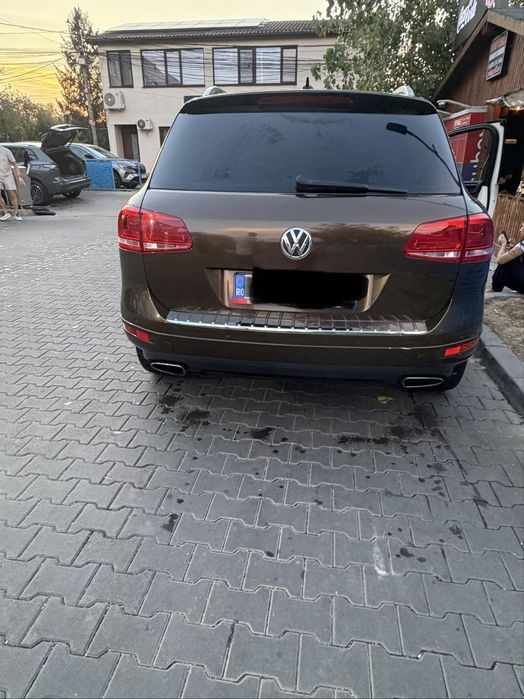 VOLKSWAGEN Touareg 2012 — imagine 4