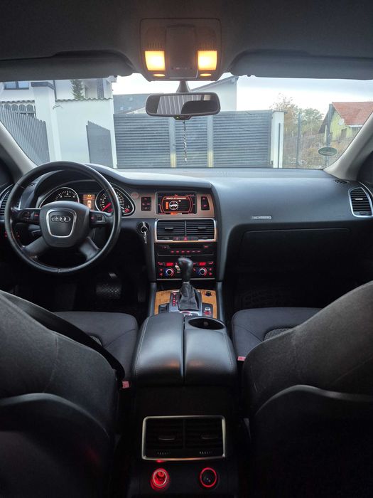Vând Q7 2008 3.0 diesel quattro