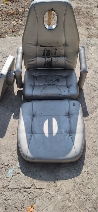 Массажный, маникюрный педикюрный стол складной