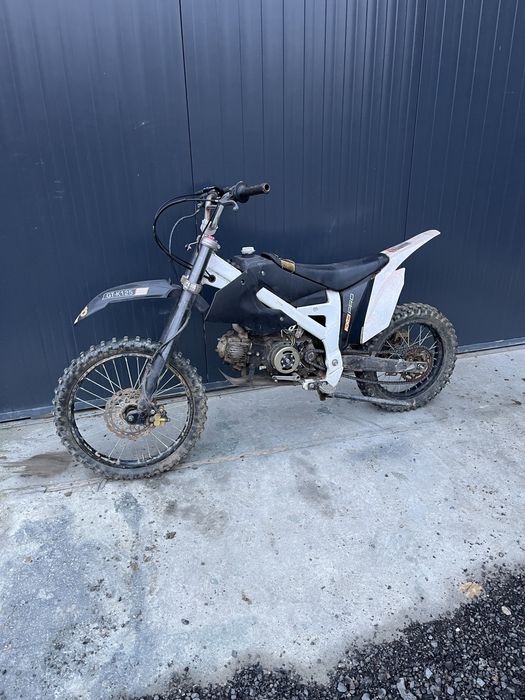 Cross kxd 125 4t