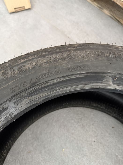 Гуми GOODYEAR 2 бр. 275/40/19 и 2 броя 245/45/19