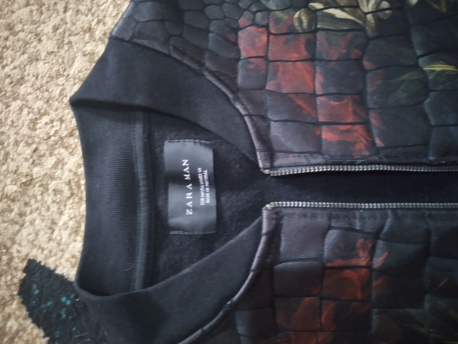 Zara толстовка 48р-р