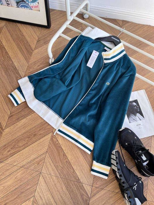 Вельветовая кофта Lacoste