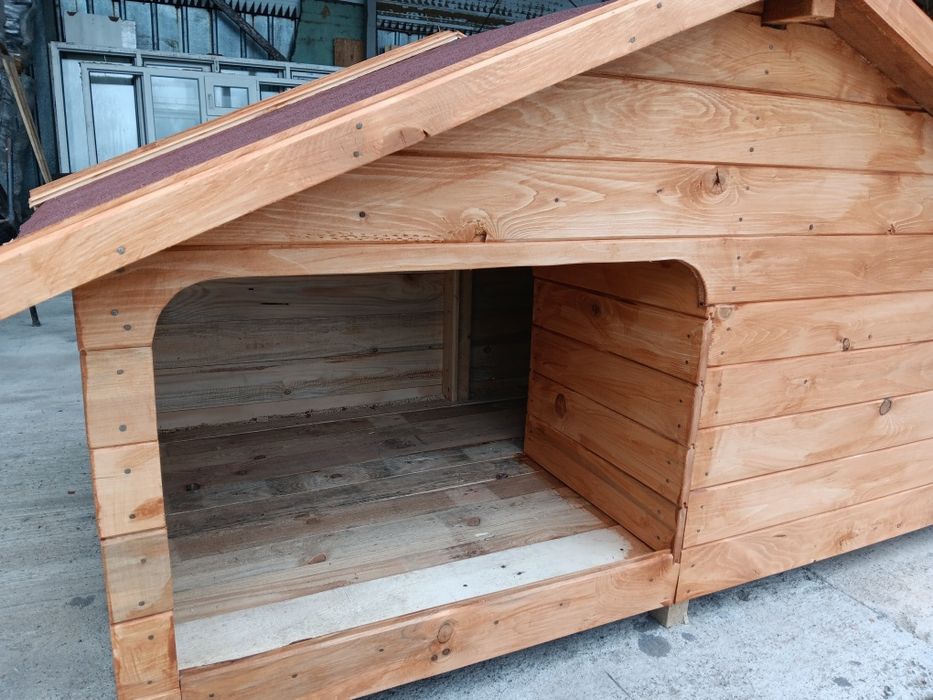 Кучешка къща кучета