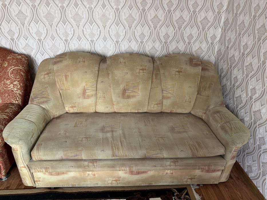 Диваны 3 комплекта (диван, минидиван и кресло)