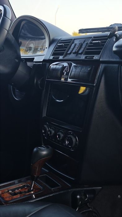 Продам Mercedes G55