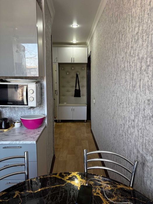 Продам 2комн на Строителей (Юг)