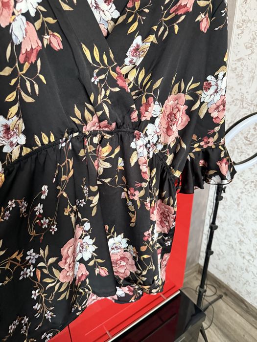 Vand bluzita marime mare 20 lei