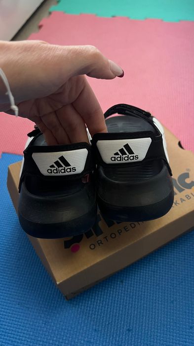 Детски сандали Nike - размер 28