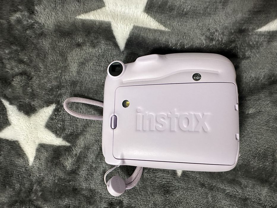 Фотоапарат за моментни снимки Instax mini 11