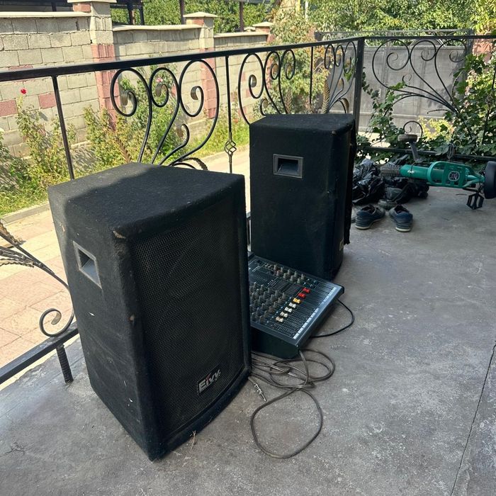 Музыкальный центр