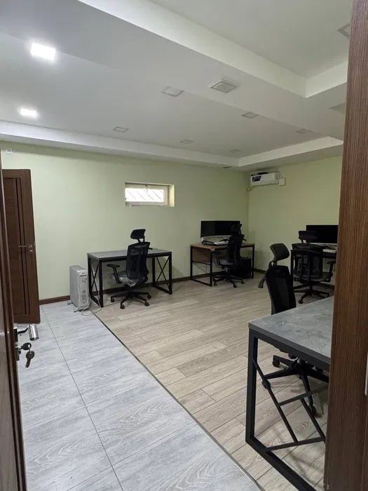 Офис под логистику/Колцентр Абай круг Джангох