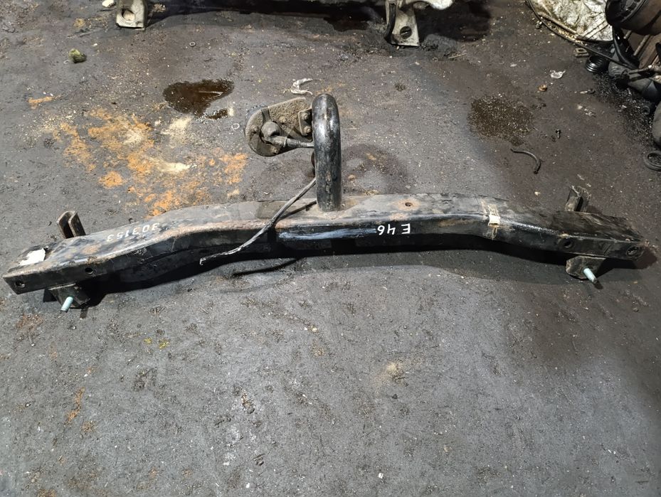 Фаркоп на BMW E46 из Германии.