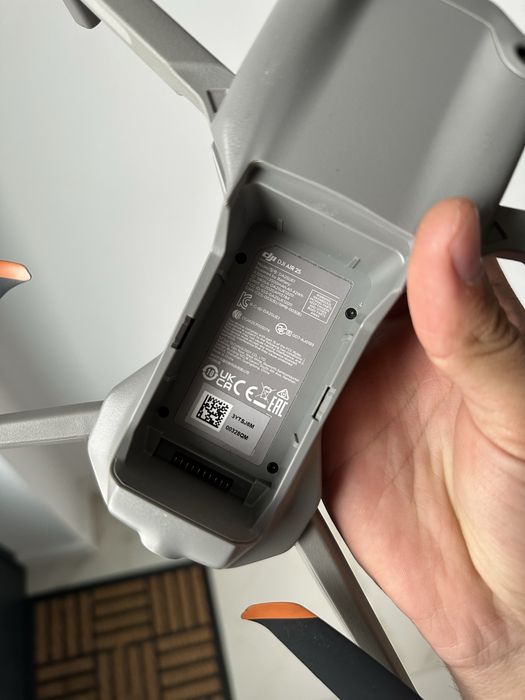 Drona Dji Mavic air 2s, doar drona fara remote,baterie