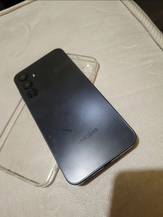 Vand samsung a16 256gb 8g ram