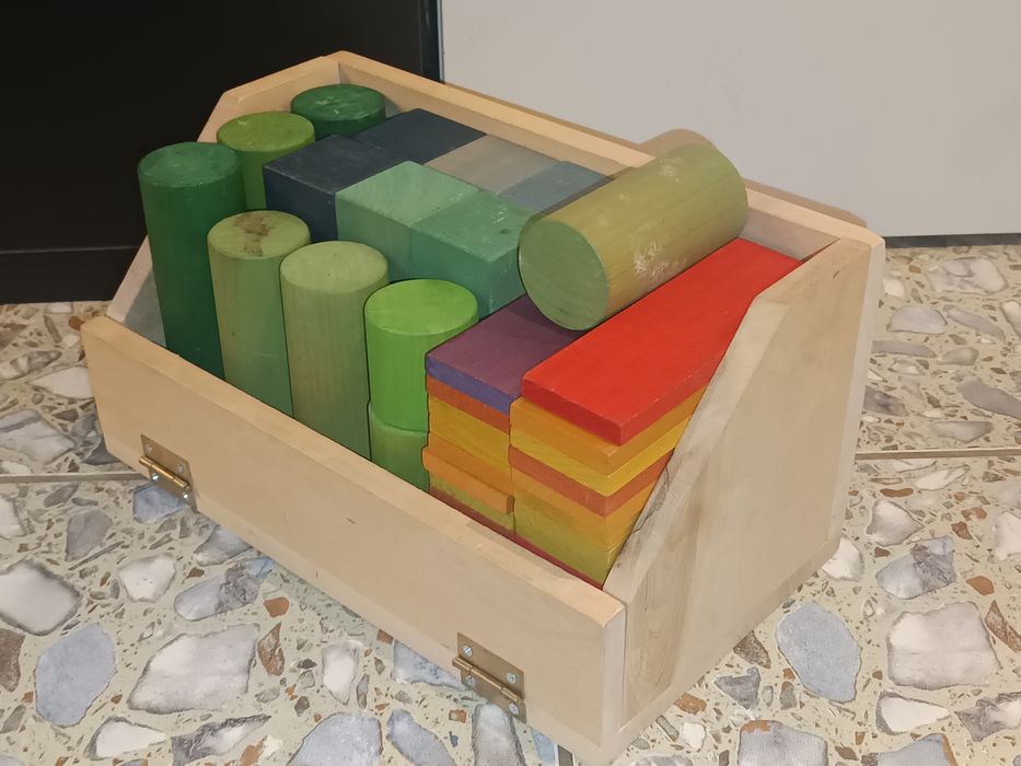 Vand cuburi de lemn Grimm's pentru copii