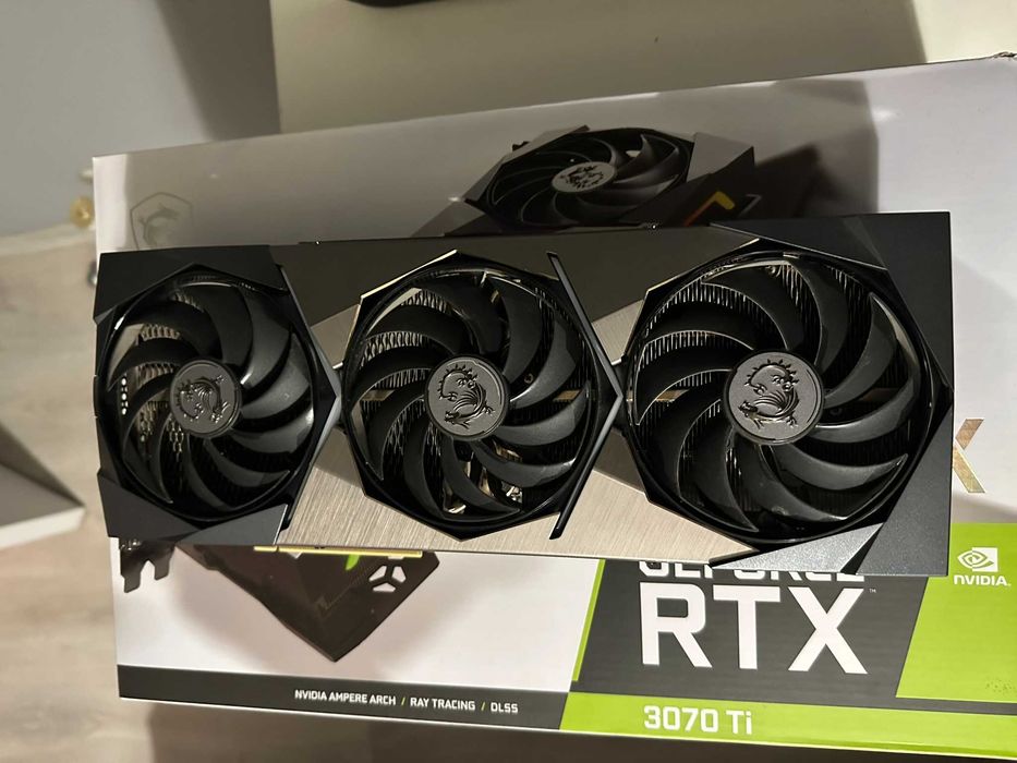 Видеокарта Geforce RTX 3070TI Suprim X 8GB
