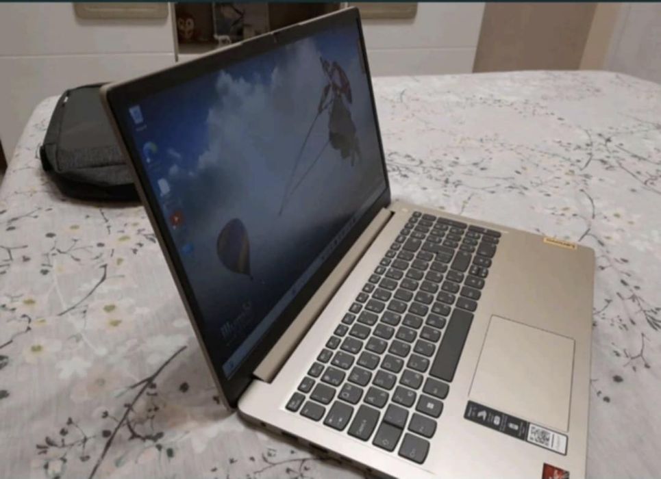Лаптоп LENOVO IdeaPad 1 15ALC7