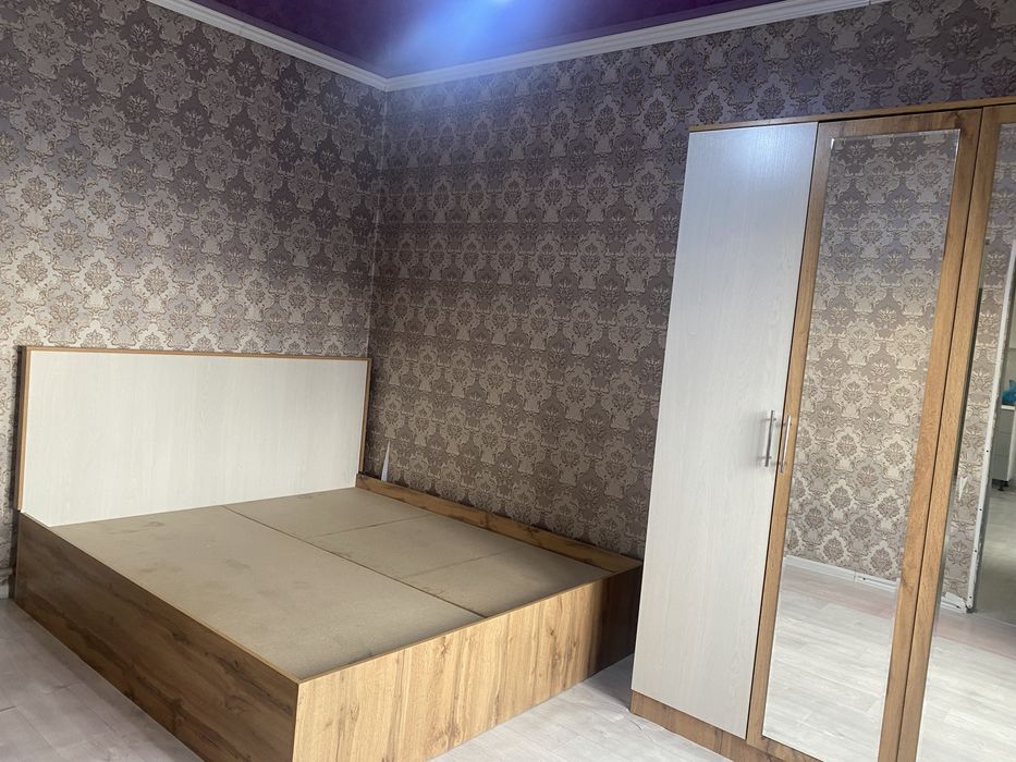 Срочно продается спальный гарнитур