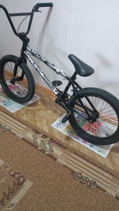 Велосипед - ВМХ, для трюков