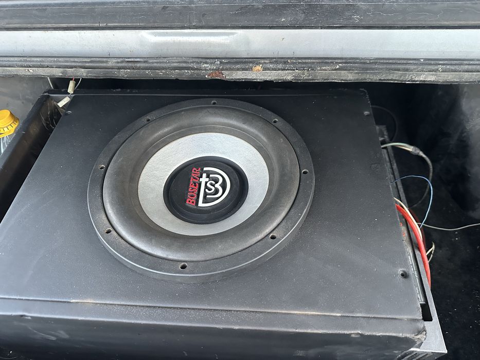 Продам сабвуфер.