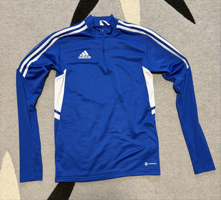 Маркови дрехи за повече информация на лично същобщение