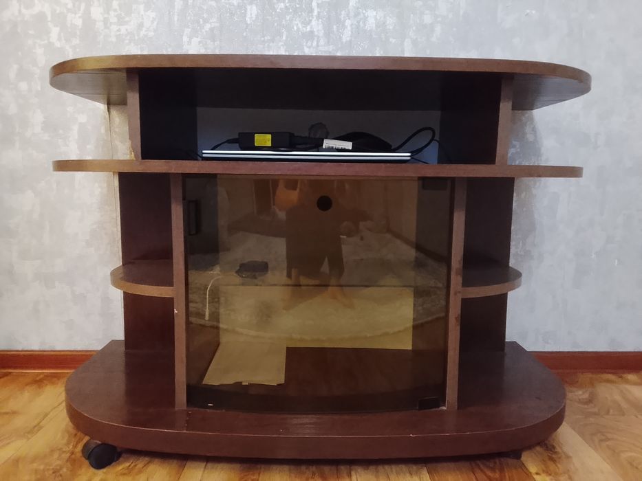 подставка под телевизора