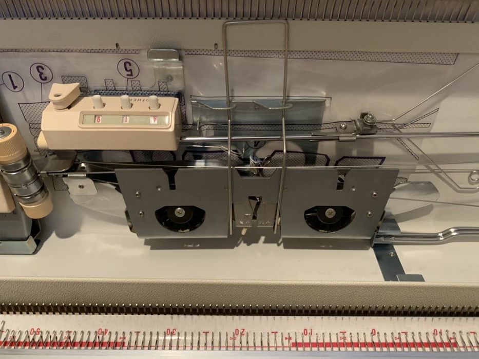 Вязальная машина KH 851