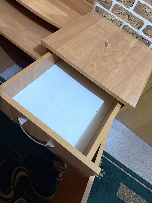 туалетний столик