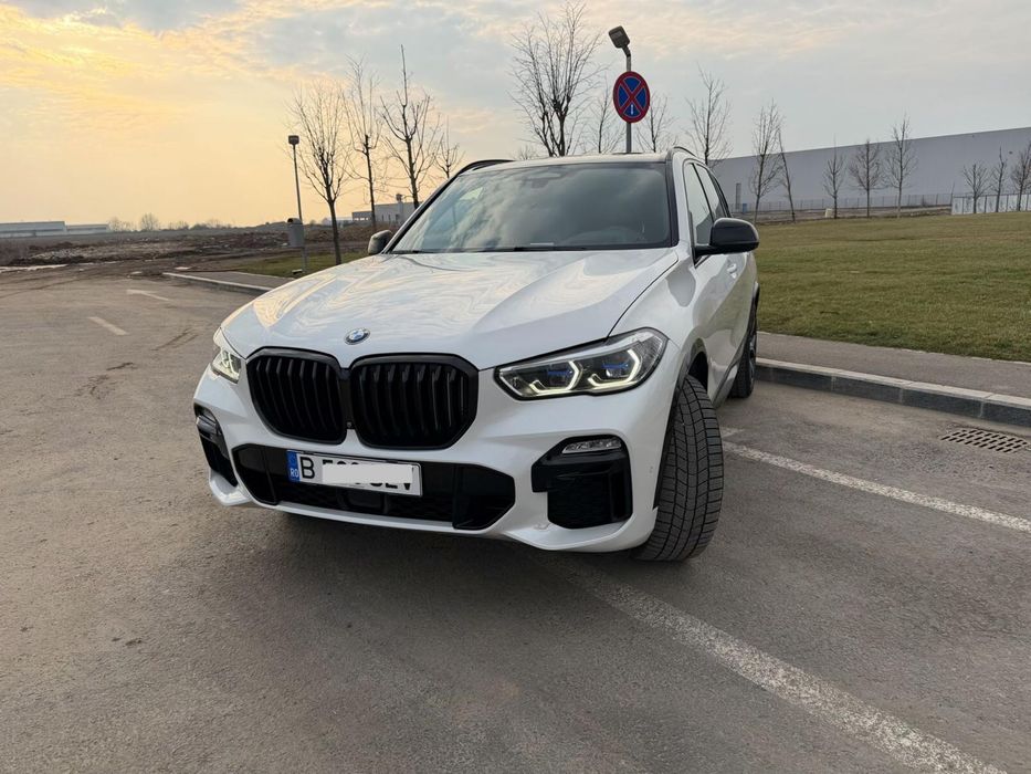 BMW X5 M50i 2020 4.4
