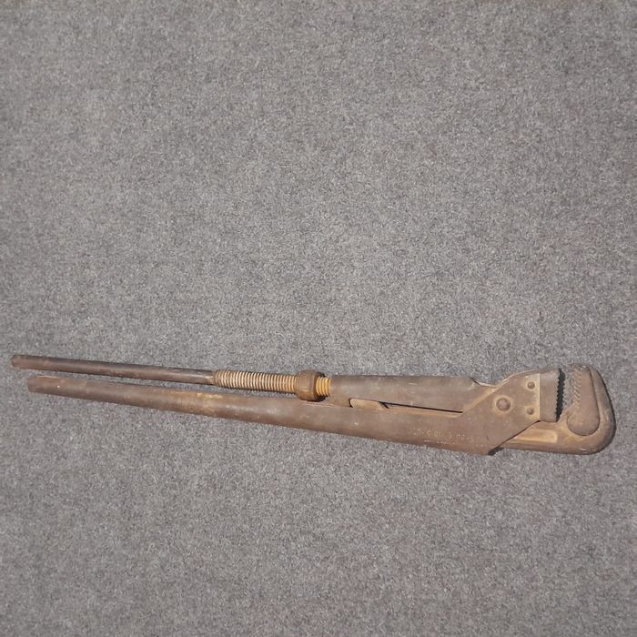 Ключ газовый.сотилад