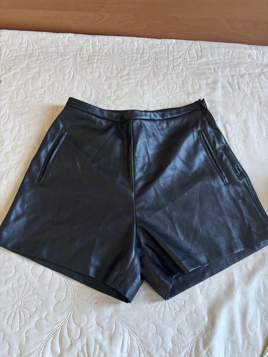 Кожени панталонки