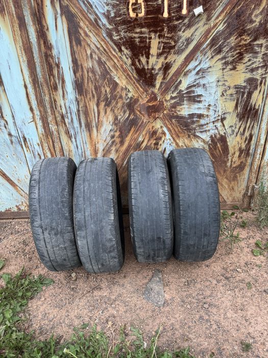 Продам резину 225/65 r17