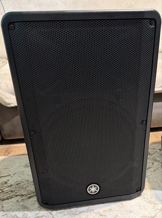 Vand boxe Yamaha DBR 15 + huse - 2 buc