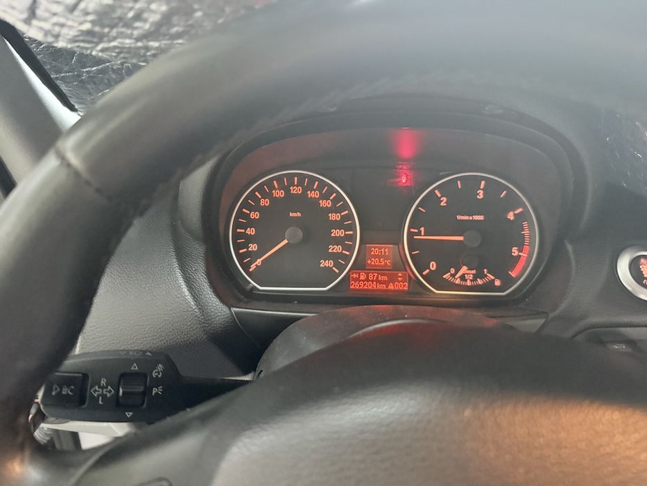 Bmw seria1 manual 2008 118D