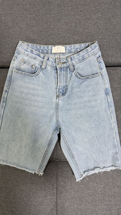 Продам джинсы, и шорты джинсовые