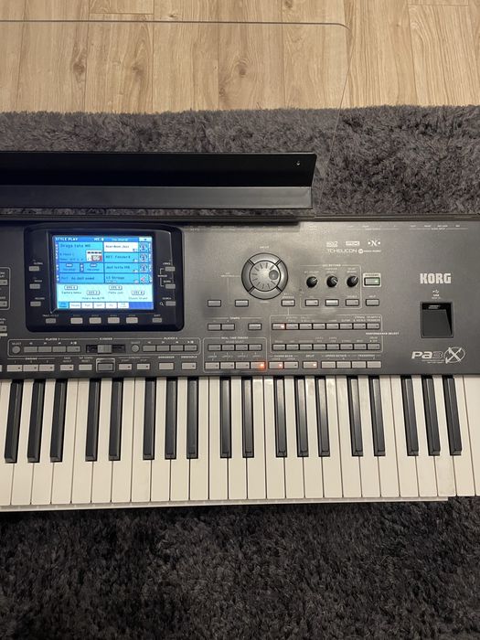 Korg Pa 3X 61 clape, 256 RAM