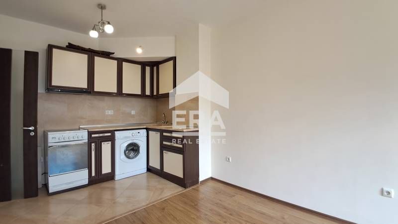 Продава се Двустаен апартамент в Варна, Център - 62 кв.м за 3049 €/кв.м - Снимка #1