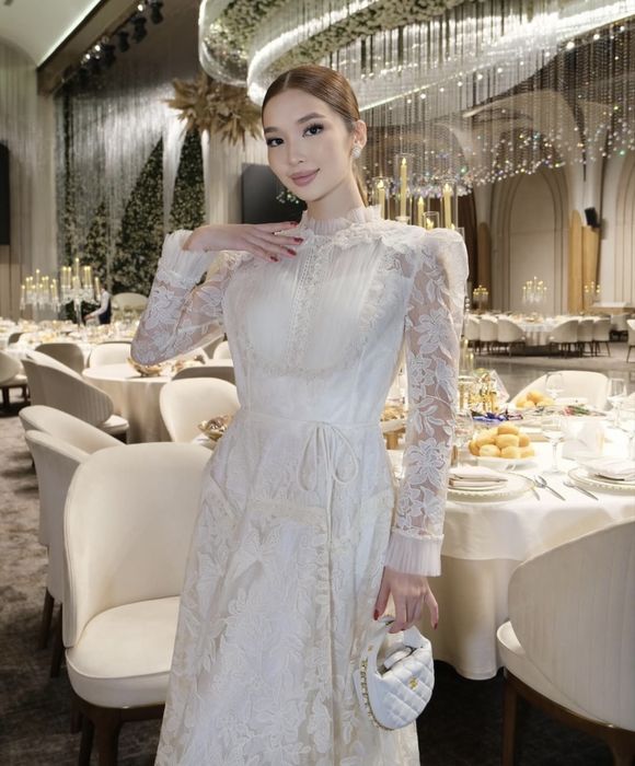 Шикарное Платье новое турецкое