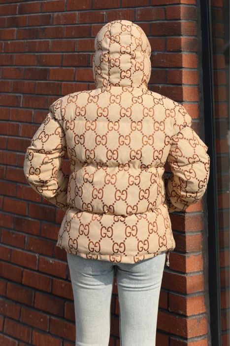 Stoc Geaca dama Gucci