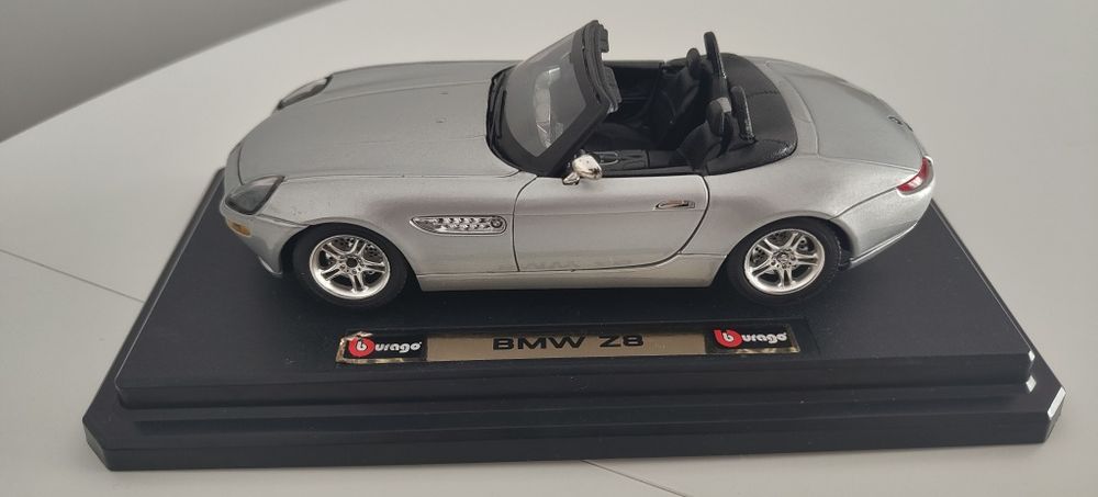 Macheta auto BMW Z8