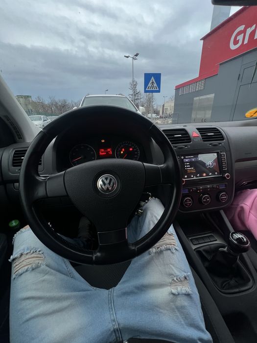 VOLKSWAGEN Golf 2005 — imagine 3