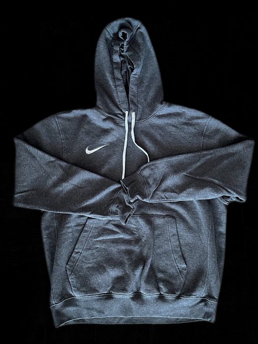 Суитшърт Nike (Оригинален, в отлично състояние)