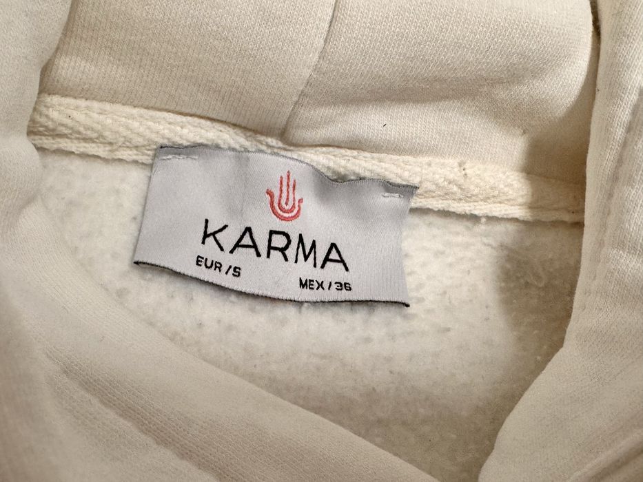 Два чифта комплекти Карма
