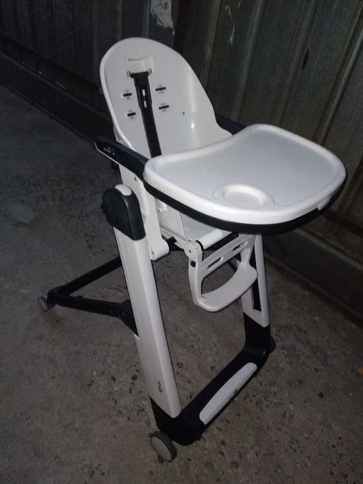 Детский стол для кушанье