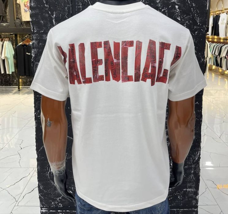 Tricou Balenciaga